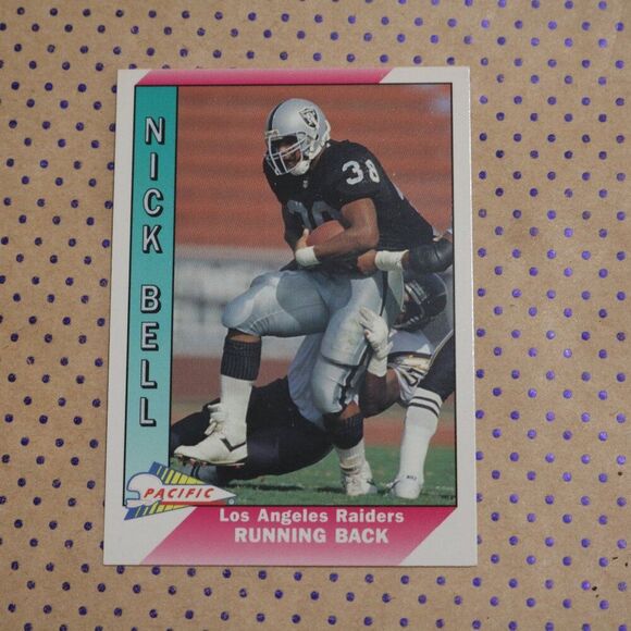 Nick Bell #600 Football Card - Picture 1 of 2